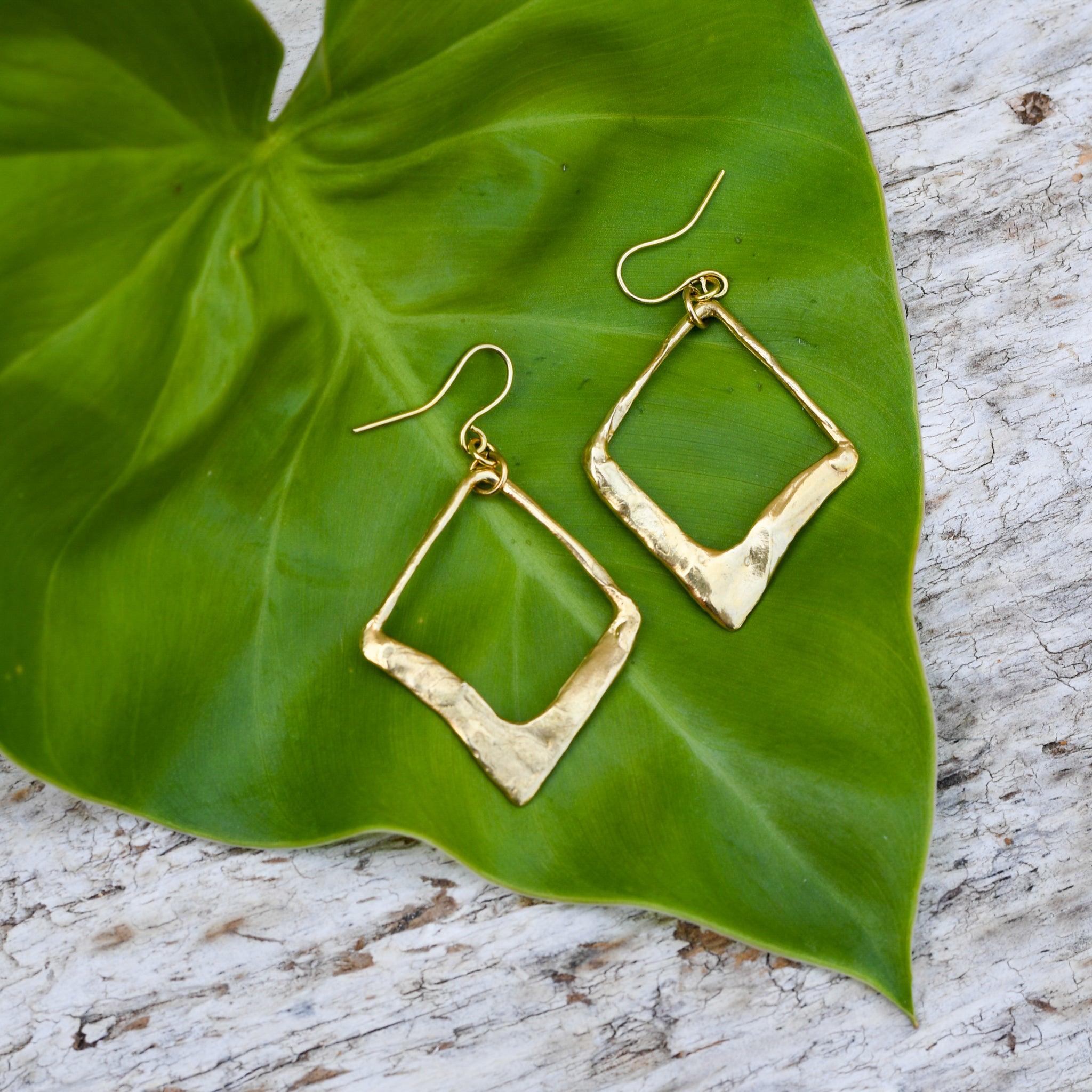 Aura Earrings