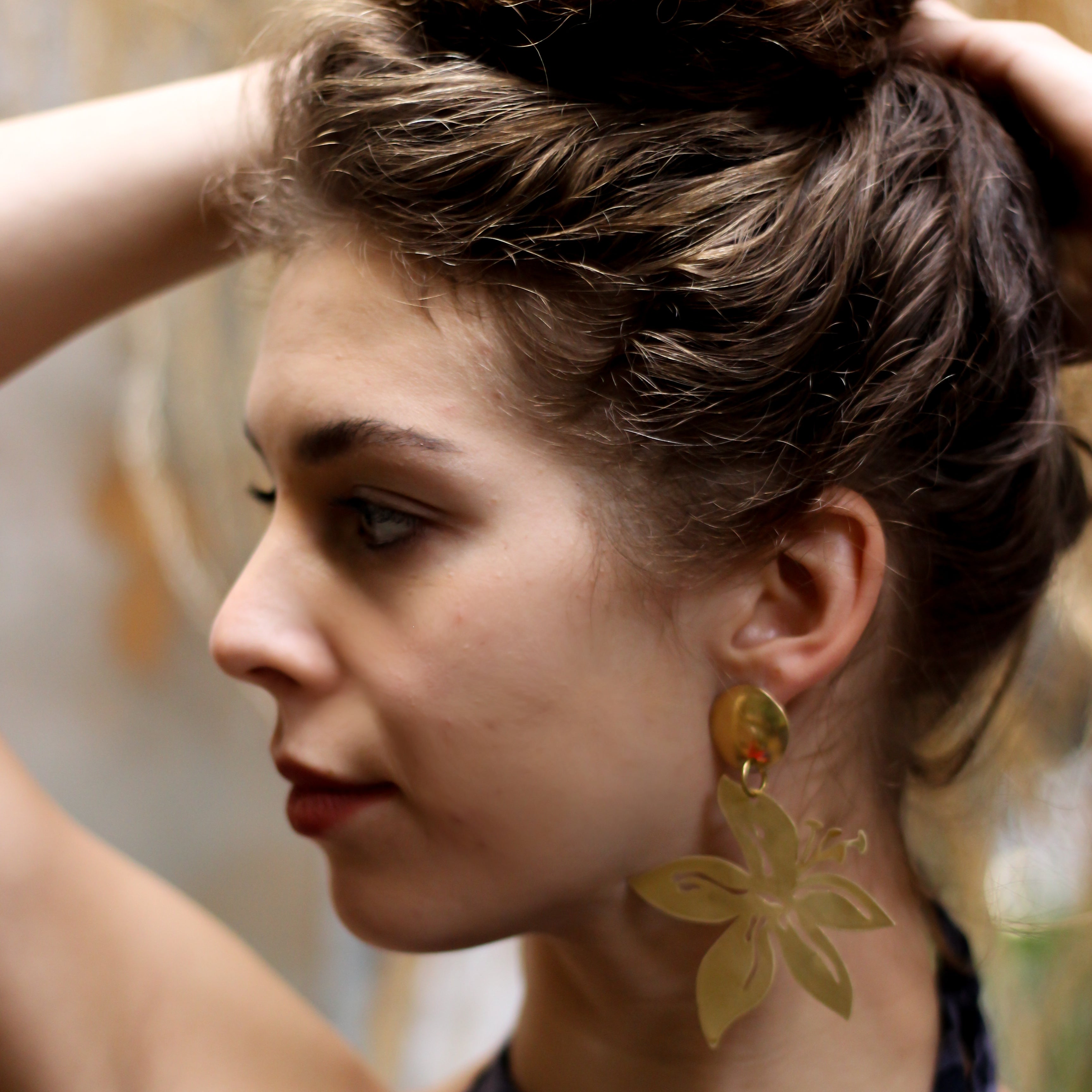Lilly Post Earrings